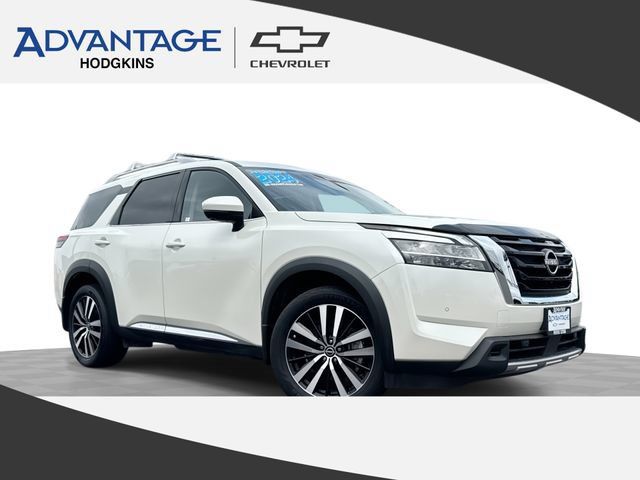 Used 2024 Nissan Pathfinder Platinum w/ Cargo Package FWD image 1