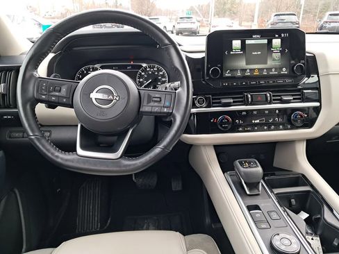 Used 2022 Nissan Pathfinder SL image 15