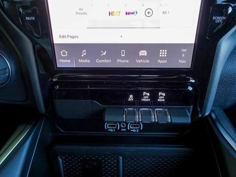 New 2026 RAM 1500 Big Horn AWD/4WD image 15