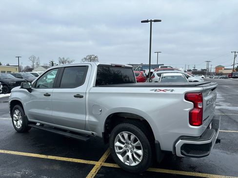 Used 2021 Chevrolet Silverado 1500 Custom image 13