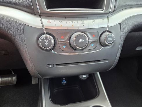 Certified 2020 Dodge Journey SE w/ SE Popular Equipment Group FWD image 27