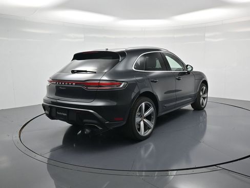 New 2026 Porsche Macan image 30