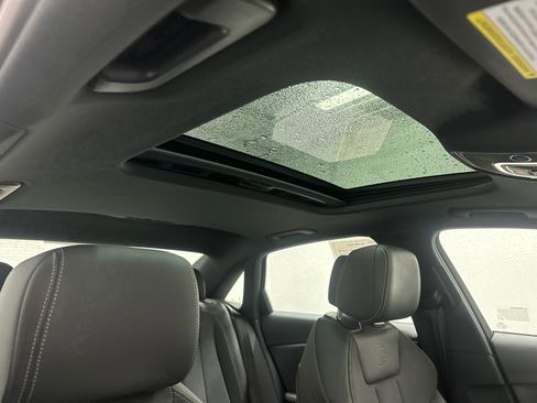 Used 2022 Audi A4 2.0T Premium Plus image 11