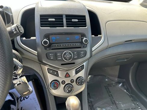 Used 2012 Chevrolet Sonic LT FWD image 17