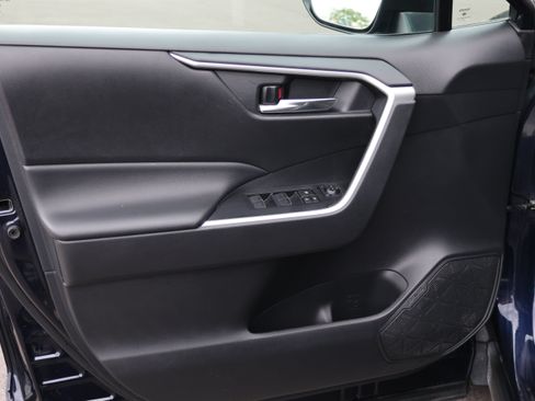 Certified 2024 Toyota RAV4 XLE FWD image 20
