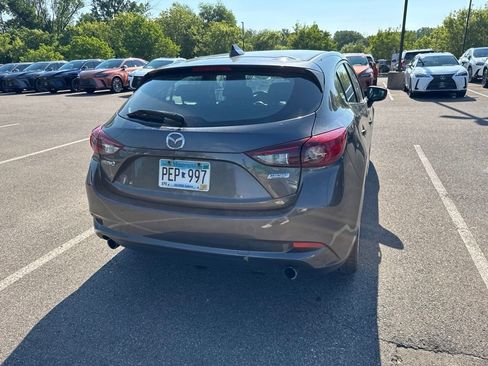 Used 2017 MAZDA MAZDA3 Grand Touring FWD image 31