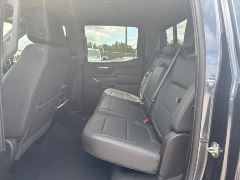 Used 2022 GMC Sierra 1500 SLT w/ SLT Premium Plus Package AWD/4WD image 10