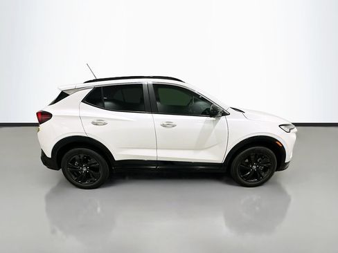 Used 2024 Buick Encore GX Sport Touring w/ Advanced Technology Package AWD/4WD image 8