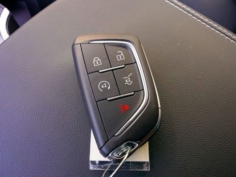 Used 2026 Cadillac Vistiq Luxury image 45