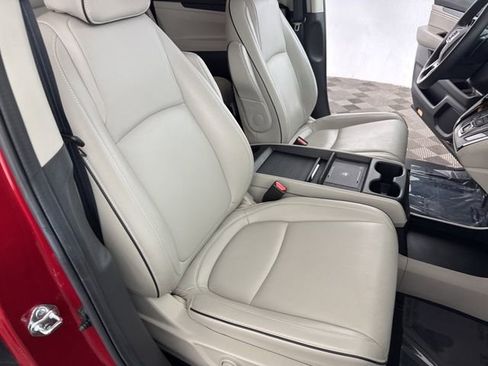Used 2025 Honda Odyssey Touring image 32