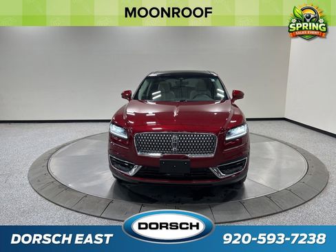 Certified 2019 Lincoln Nautilus Reserve image 2