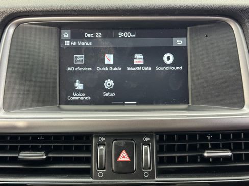 Used 2017 Kia Optima LX w/ Value Package image 24