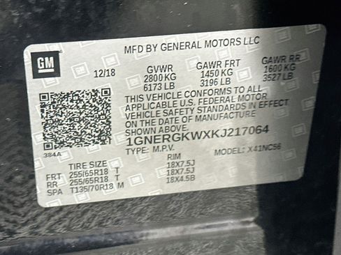 Used 2019 Chevrolet Traverse LT FWD image 12