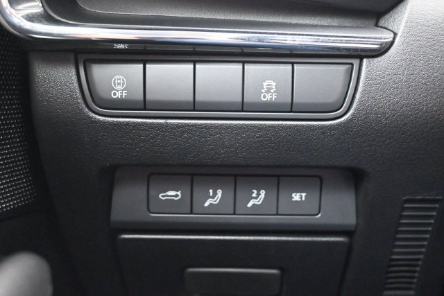 Used 2022 MAZDA MAZDA3 s AWD/4WD image 27