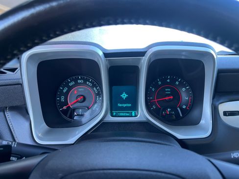 Used 2015 Chevrolet Camaro LT image 10