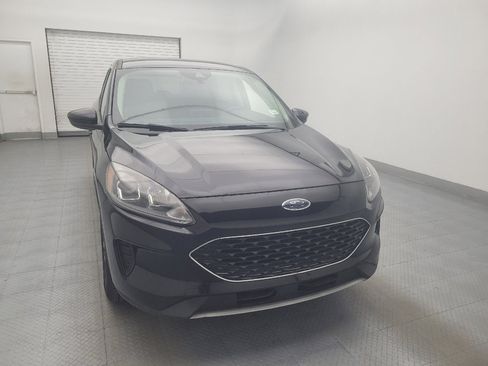 Used 2020 Ford Escape SE FWD image 14