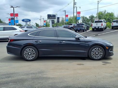Used 2023 Hyundai Sonata Limited w/ Cargo Package FWD image 24