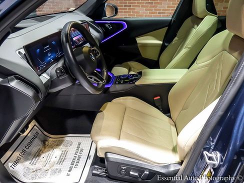 Used 2025 BMW X3 xDrive30i w/ Premium Package image 13