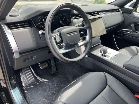 New 2026 Land Rover Range Rover SE AWD/4WD image 11