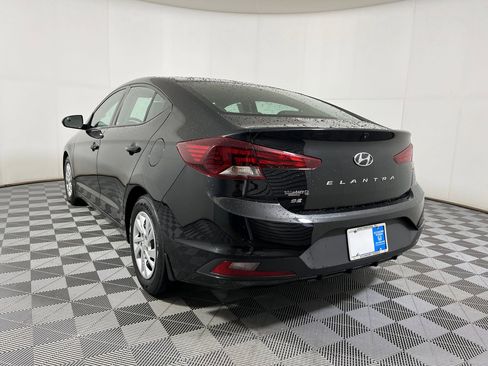 Used 2020 Hyundai Elantra SE w/ Cargo Package (C1) image 20