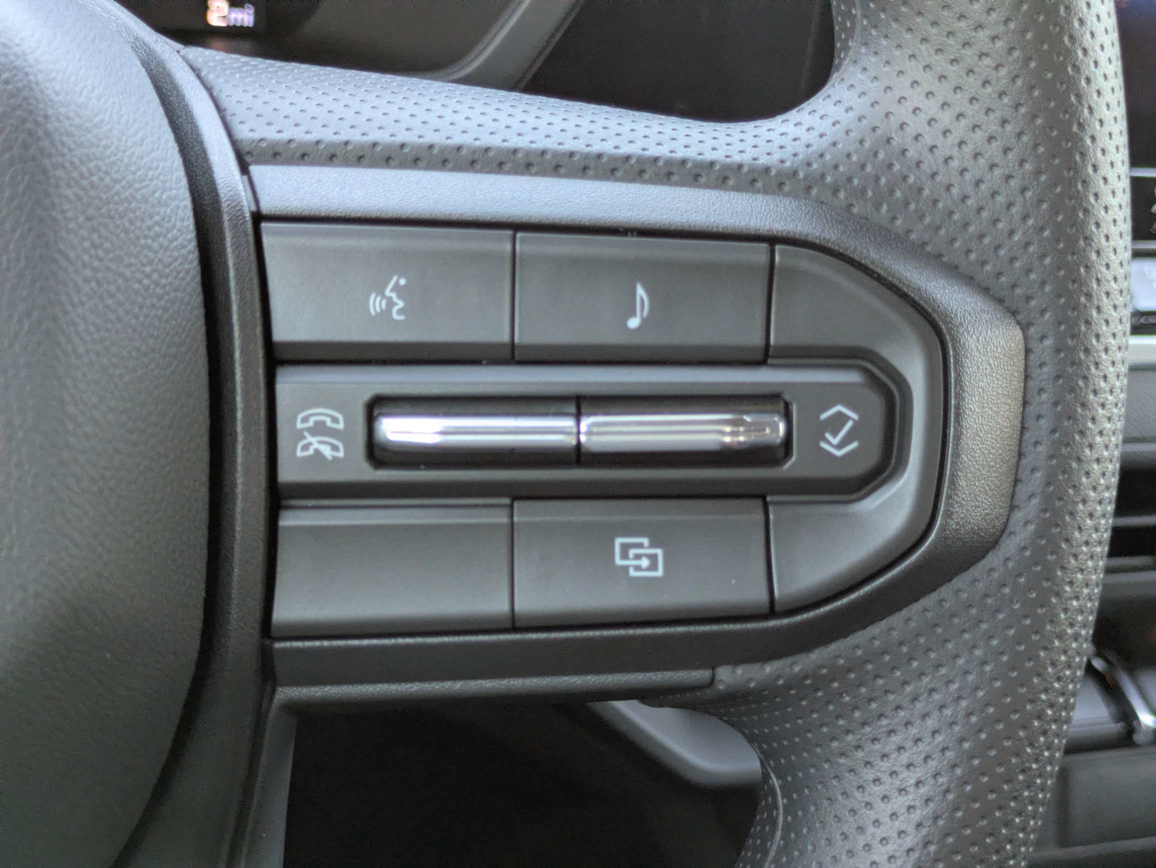New 2026 Chevrolet Colorado Trail Boss AWD/4WD image 15