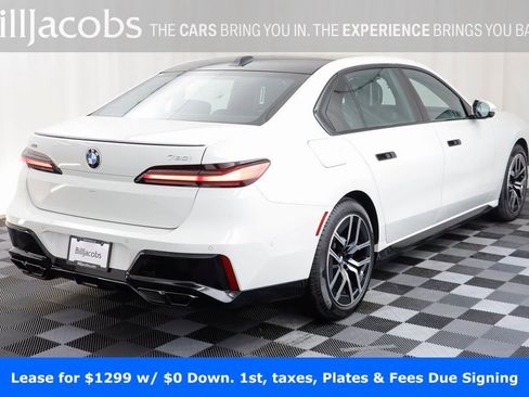 Certified 2025 BMW 760i xDrive w/ Executive Package image 21
