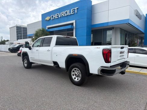 Used 2021 GMC Sierra 2500 SLE w/ X31 Off-Road Package AWD/4WD image 7