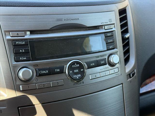 Used 2011 Subaru Outback 3.6R Limited AWD/4WD image 11