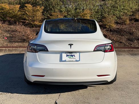 Used 2021 Tesla Model 3 Standard Range Plus image 4