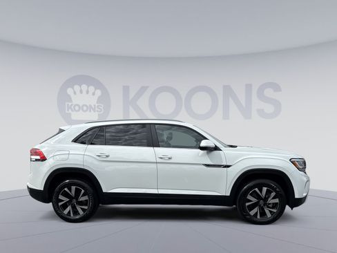 Used 2022 Volkswagen Atlas Cross Sport SE AWD/4WD image 8