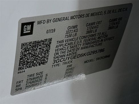 Used 2019 Chevrolet Silverado 1500 LTZ w/ LTZ Premium Package image 35