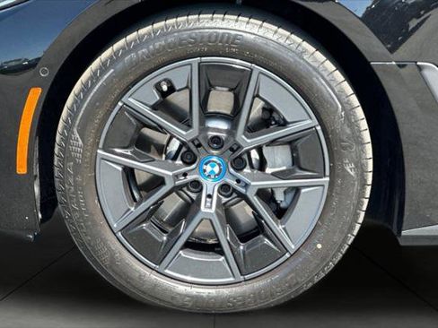 Used 2023 BMW i4 eDrive35 w/ Premium Package RWD image 25