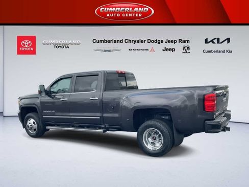 Used 2015 GMC Sierra 3500 Denali w/ Duramax Plus Package image 6