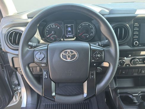 Used 2022 Toyota Tacoma SR AWD/4WD image 15