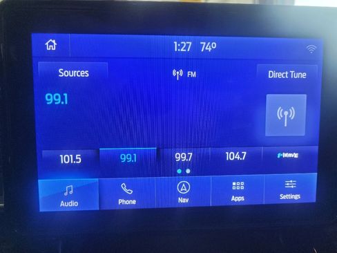Used 2022 Ford Explorer Limited w/ Equipment Group 301A RWD image 25