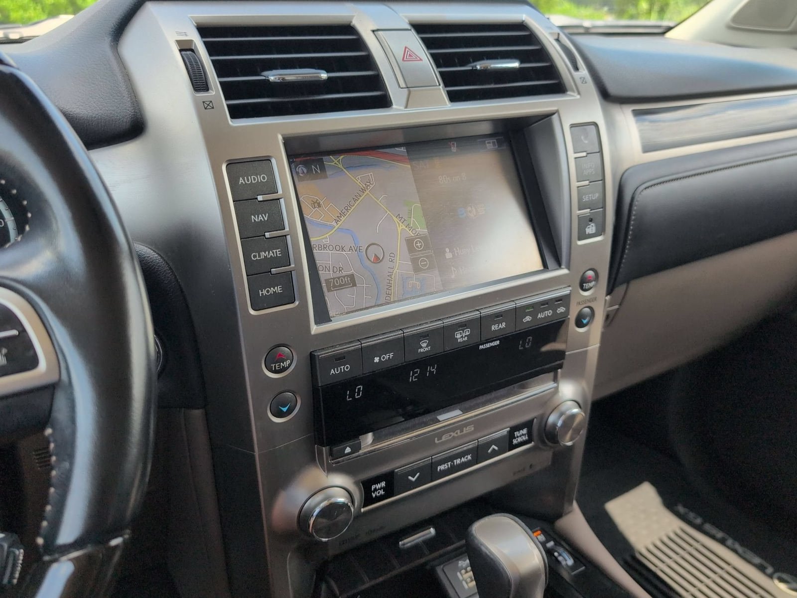 Used 2021 Lexus GX 460 Premium w/ Premium Package AWD/4WD image 17