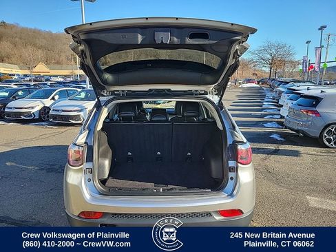 Used 2022 Jeep Compass Trailhawk image 53