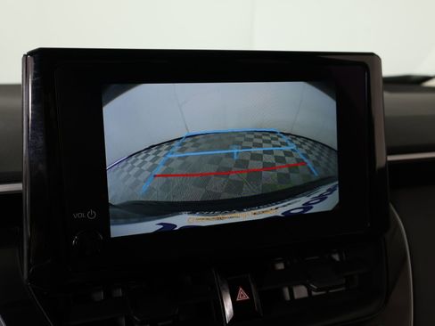 Used 2026 Toyota Corolla LE FWD image 6