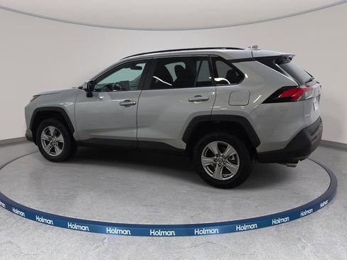 Certified 2025 Toyota RAV4 XLE FWD image 7