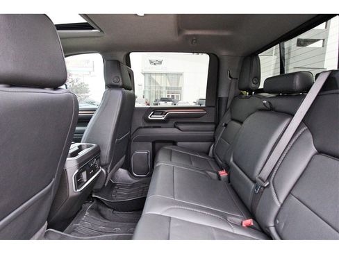 Used 2025 GMC Sierra 2500 Denali w/ Denali Reserve Package image 10