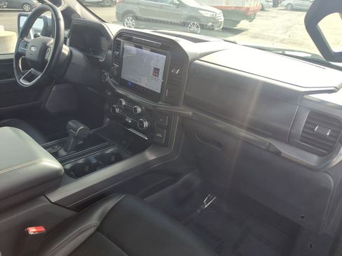 Used 2024 Ford F150 Lariat image 35