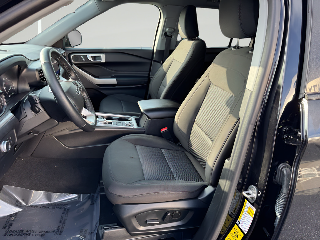 Used 2022 Ford Explorer XLT AWD/4WD image 20