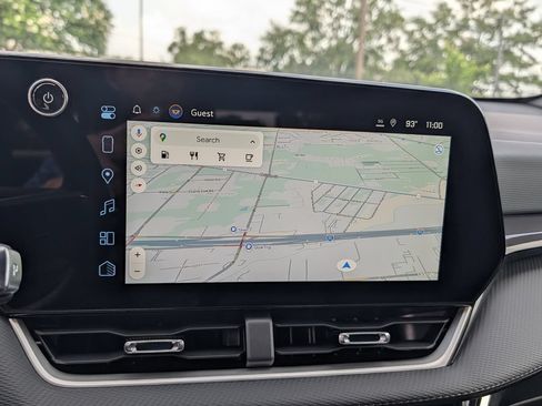 New 2027 Chevrolet Equinox LT FWD image 25