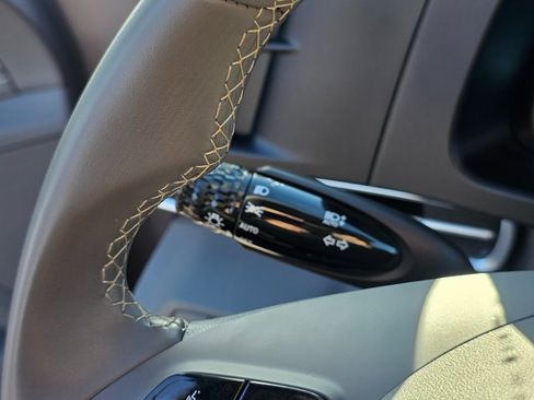 Certified 2025 Hyundai Elantra Sport image 30