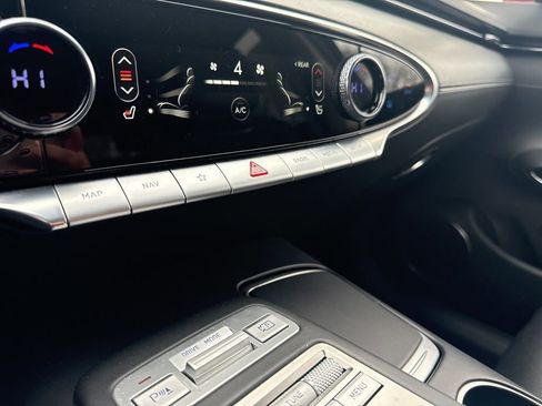 Used 2025 Genesis GV70 2.5T image 26