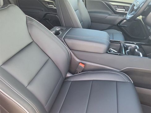 New 2026 Chevrolet Silverado EV LT image 32