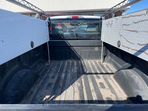 Used 2017 Ford F250 XL image 5