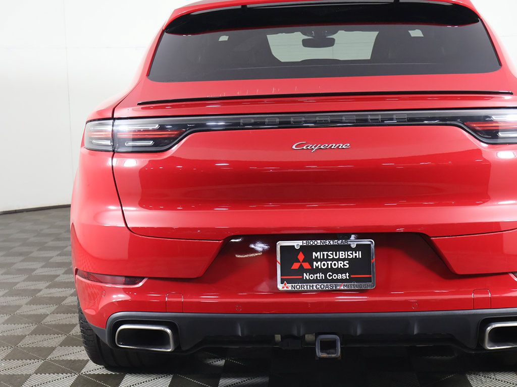 Used 2023 Porsche Cayenne Coupe w/ Towing Package w/o Tow Ball AWD/4WD image 16