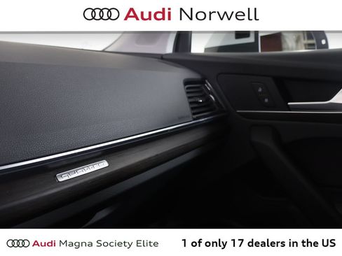 Used 2024 Audi Q5 2.0T Premium Plus w/ Premium Plus Package AWD/4WD image 7