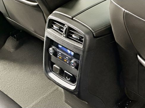 Used 2017 Buick Envision Essence image 43